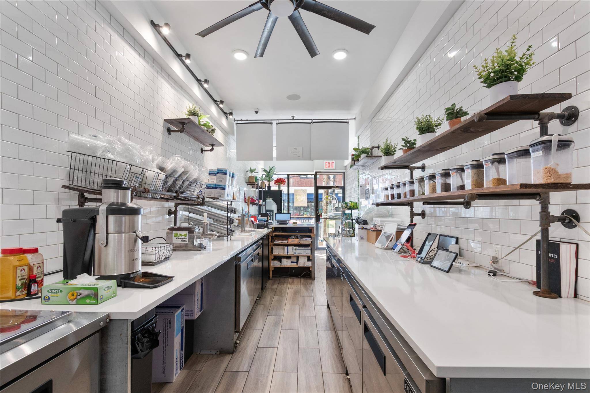 2803 Astoria BLVD, Astoria, NY 11102
