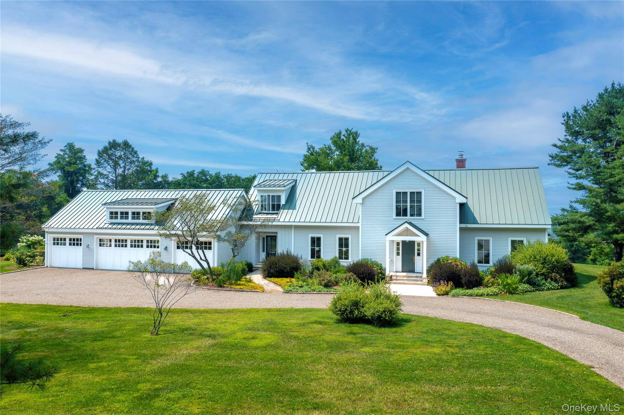 34 Meeting House RD, Pawling, NY 12564