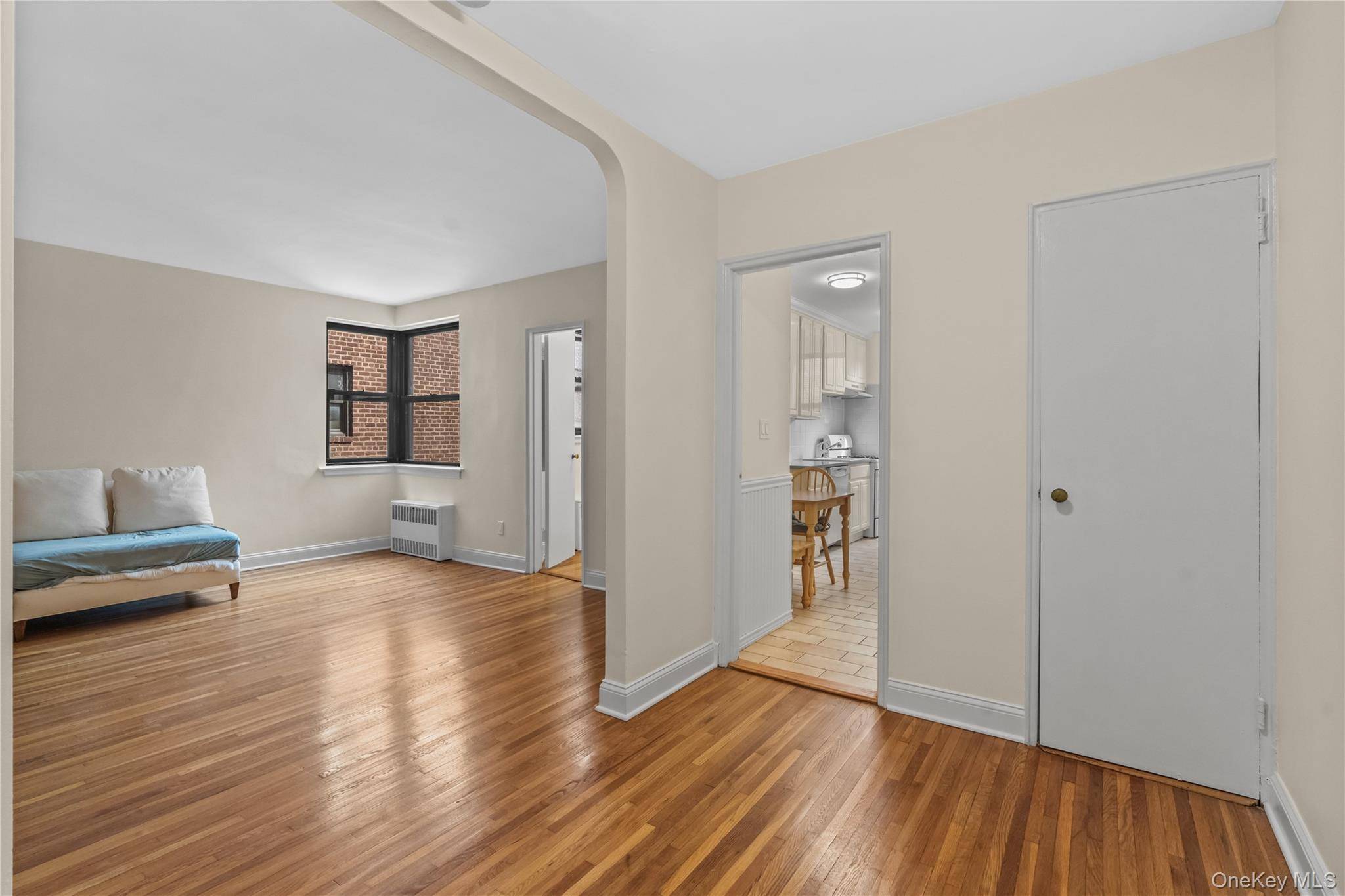 142 Garth RD #4Q, Scarsdale, NY 10583