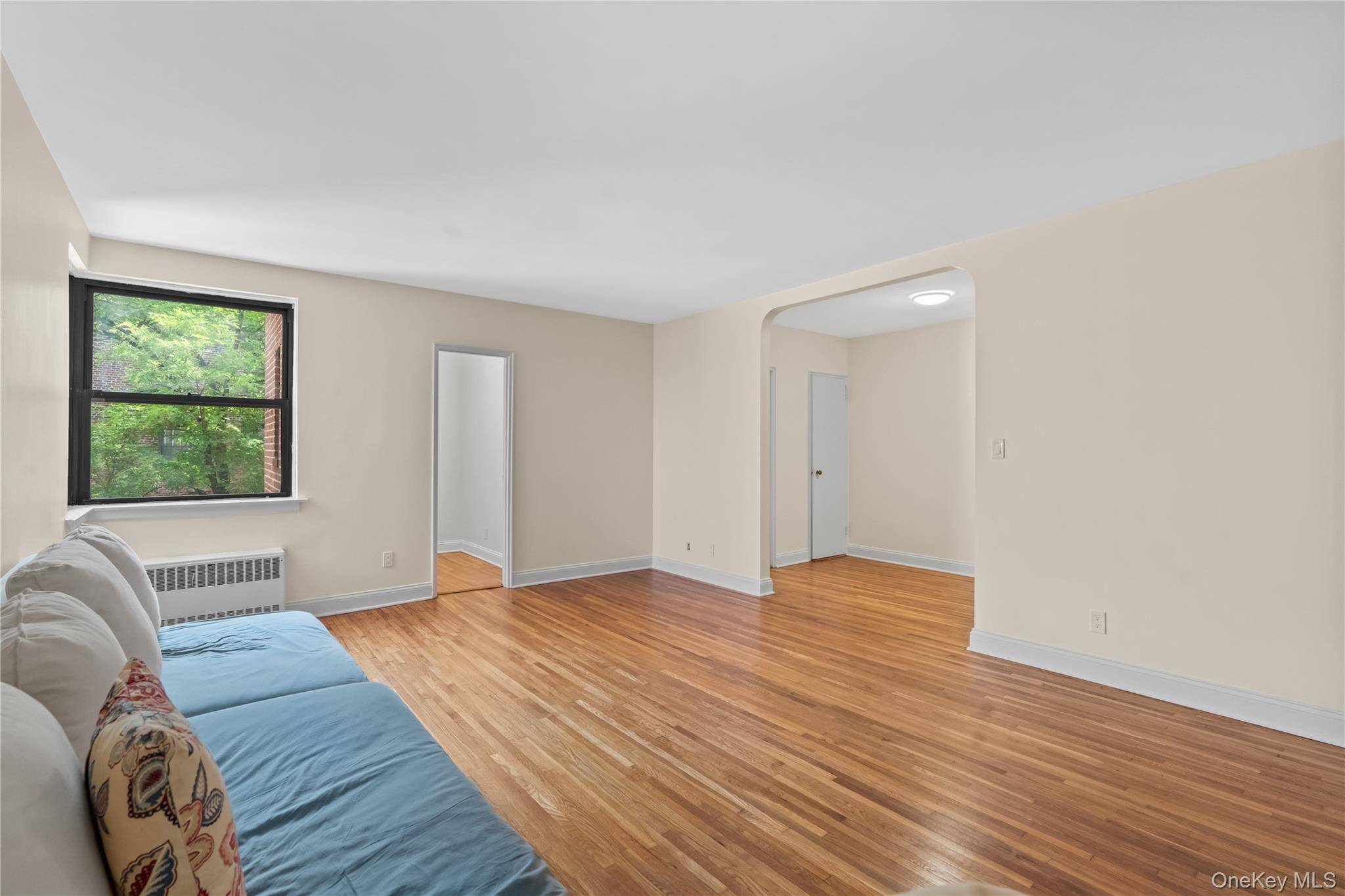 142 Garth RD #4Q, Scarsdale, NY 10583