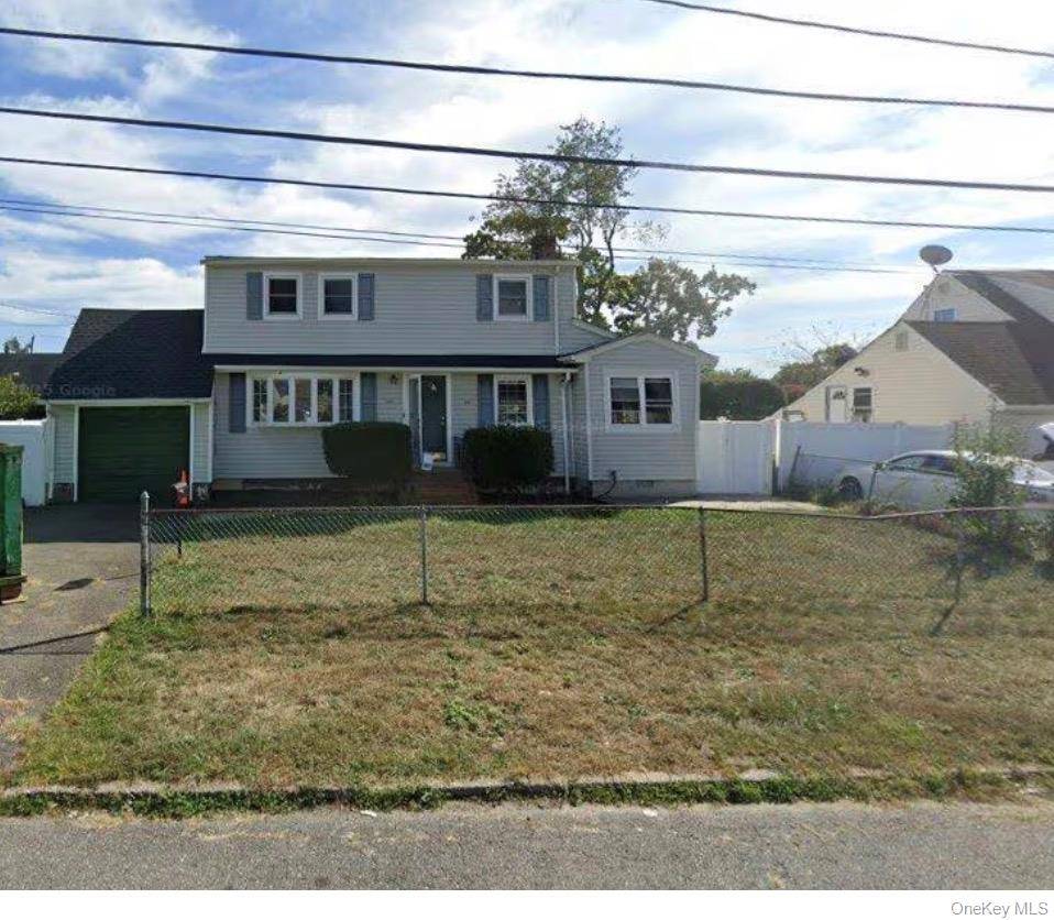 410 Elmore ST, Central Islip, NY 11722
