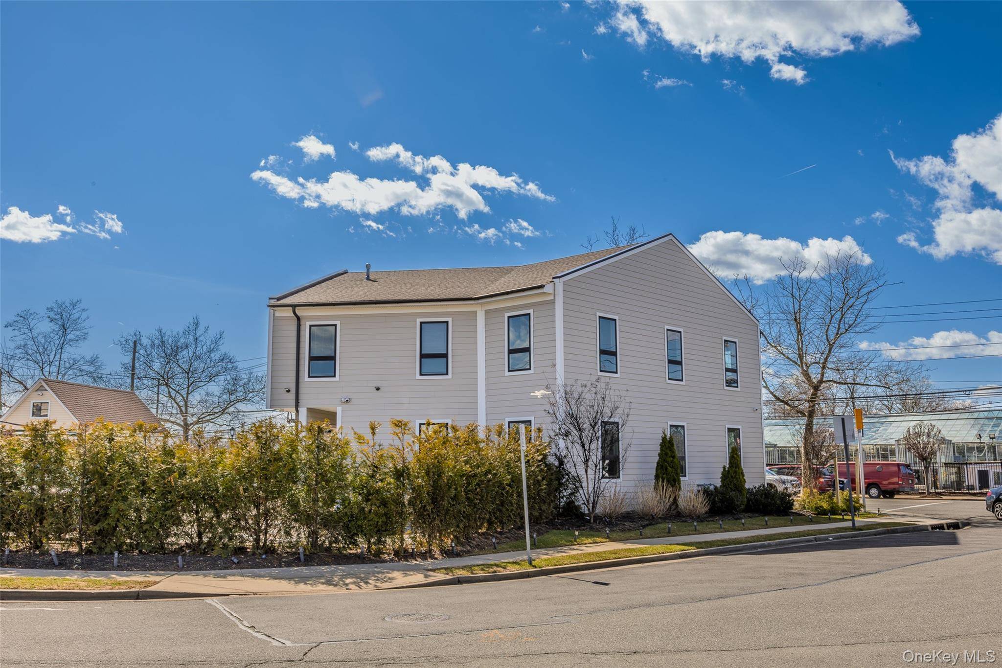 Address not disclosed, Franklin Square, NY 11010