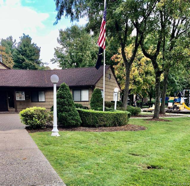 40 Chester LN #40, Nanuet, NY 10954