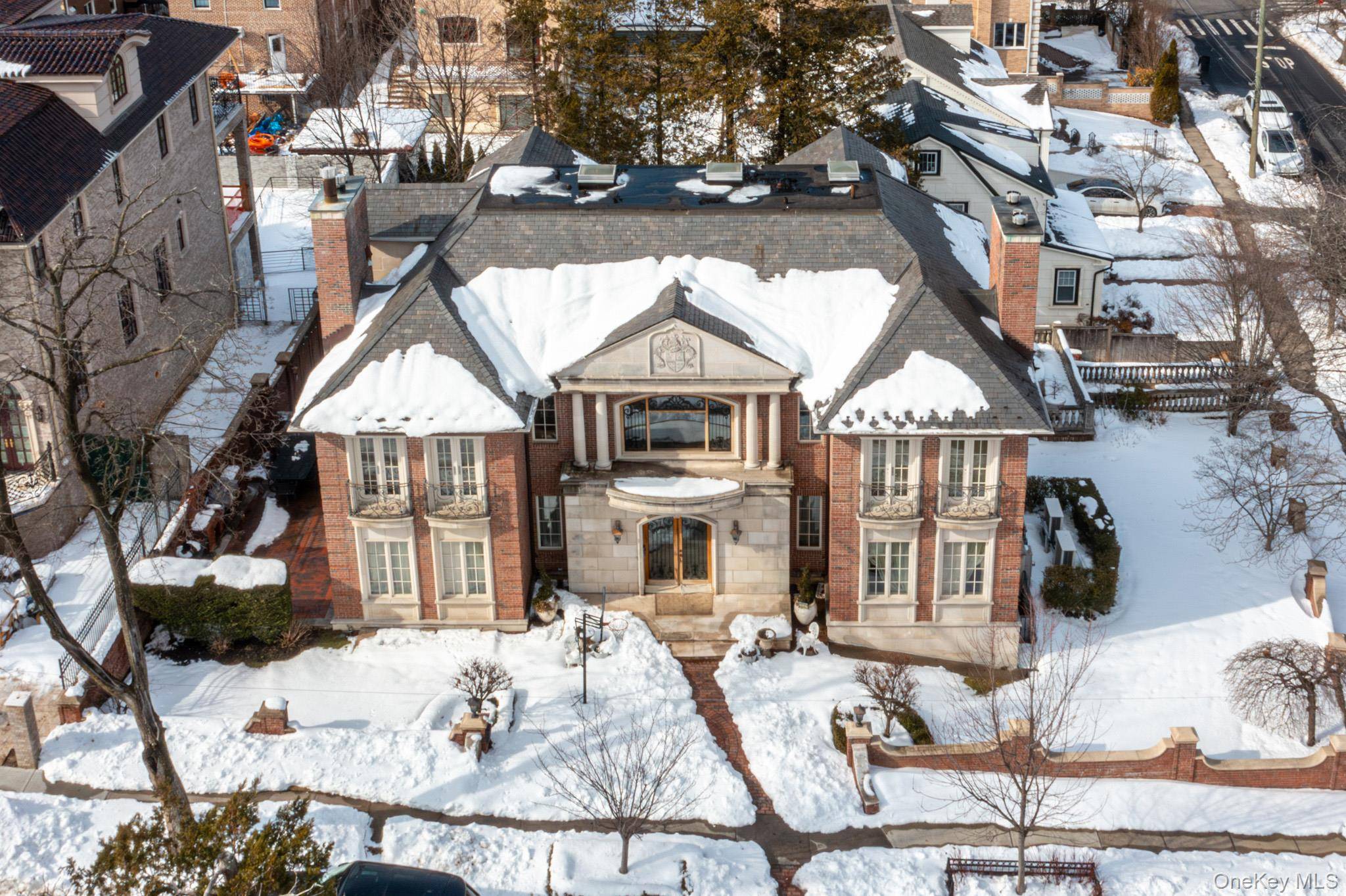 Address not disclosed, Jamaica, NY 11432