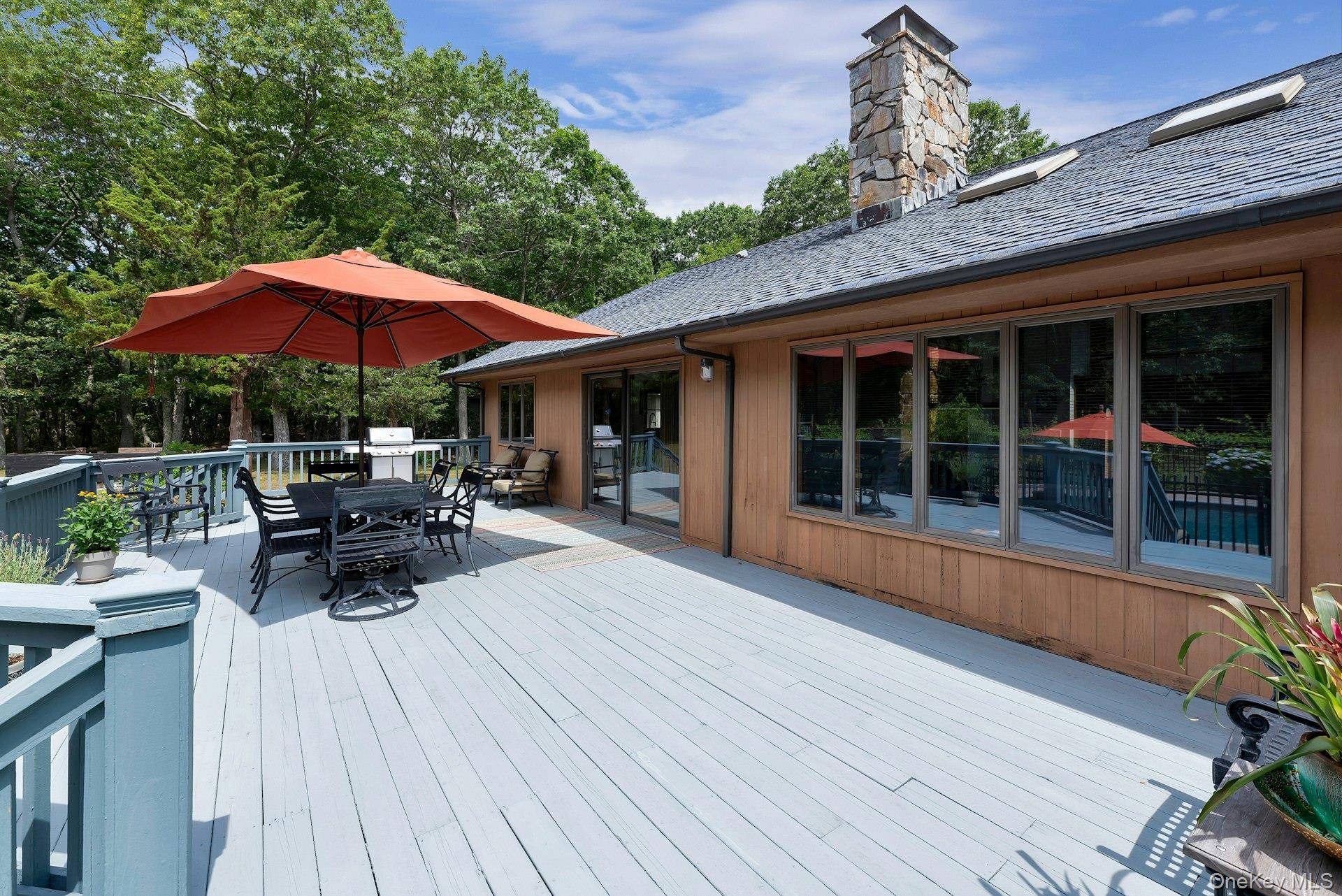 2905 Private RD, East Marion, NY 11939