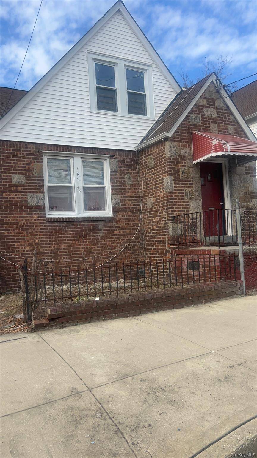 163-45 Claude AVE #Apt#2, Jamaica, NY 11433