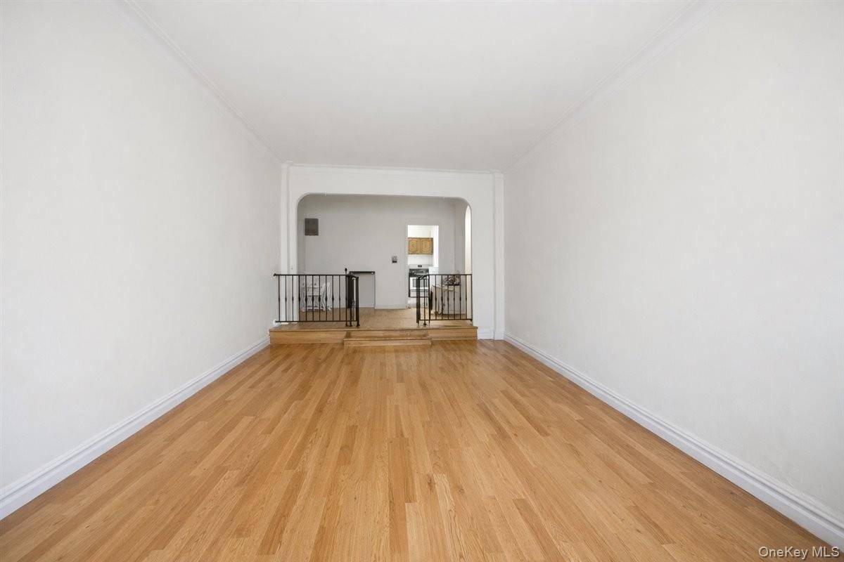 2506 Davidson AVE #6A, Bronx, NY 10468