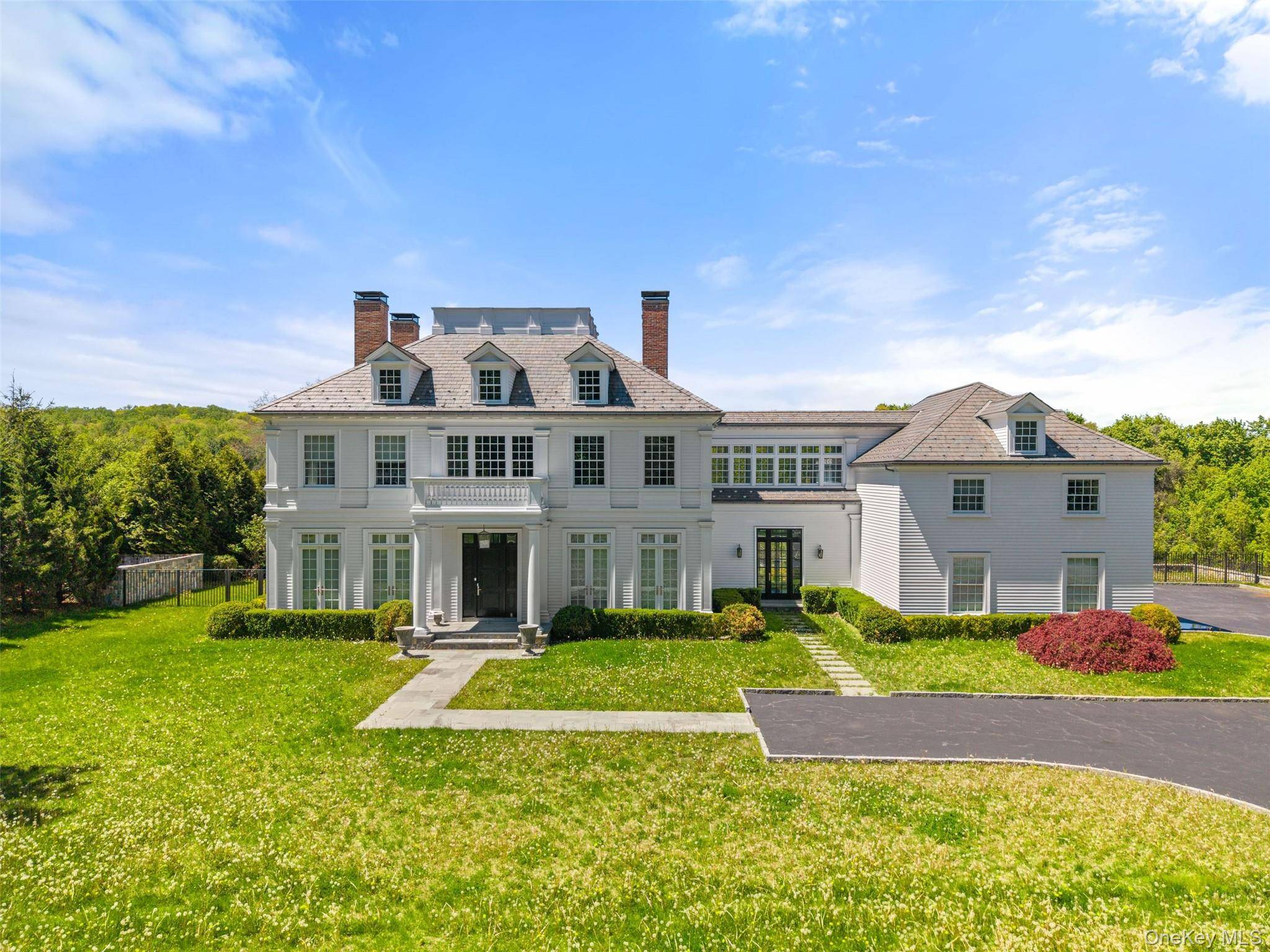 16 Taylor RD, Mount Kisco, NY 10549