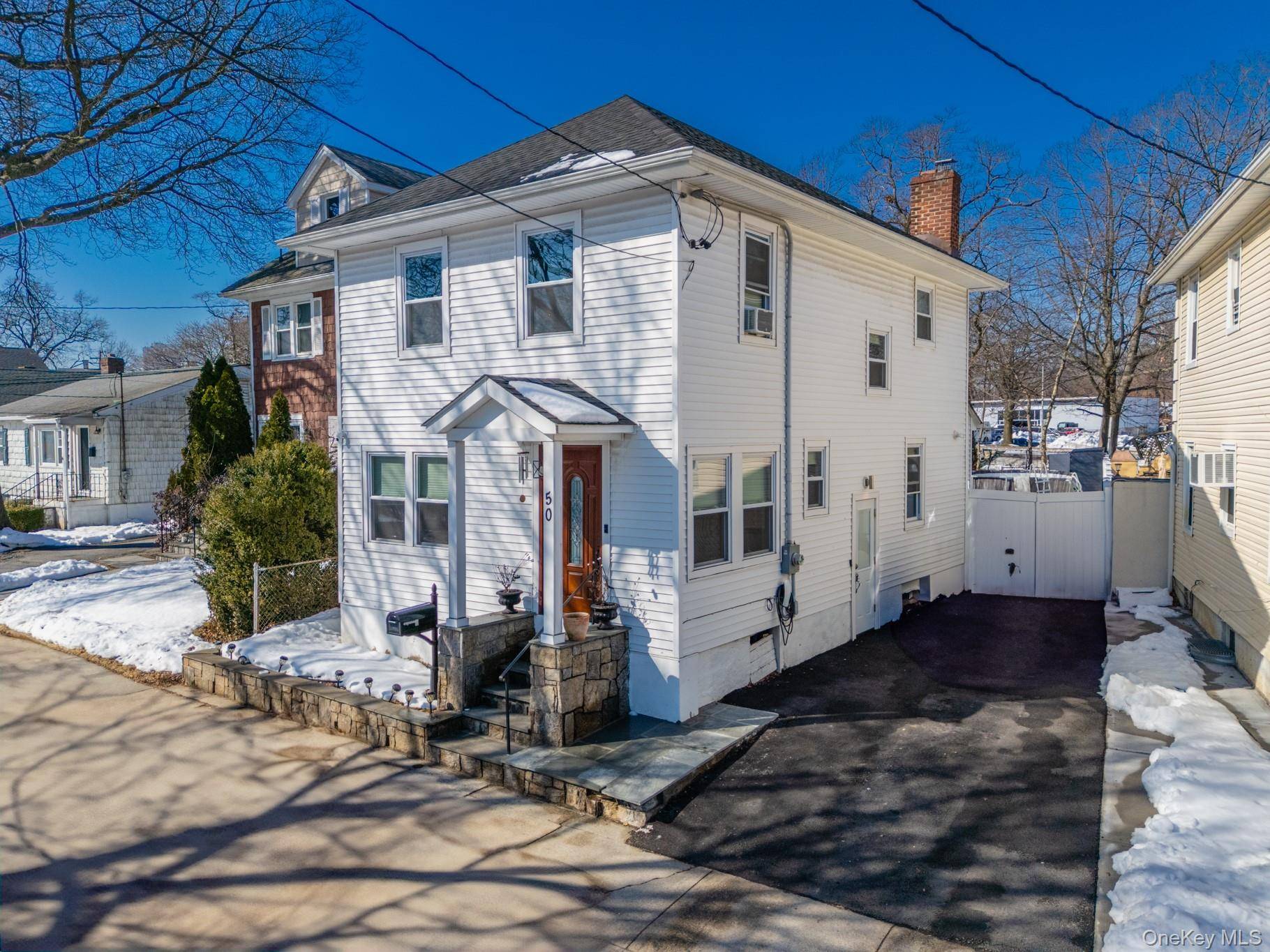 50 Acorn TER, New Rochelle, NY 10801