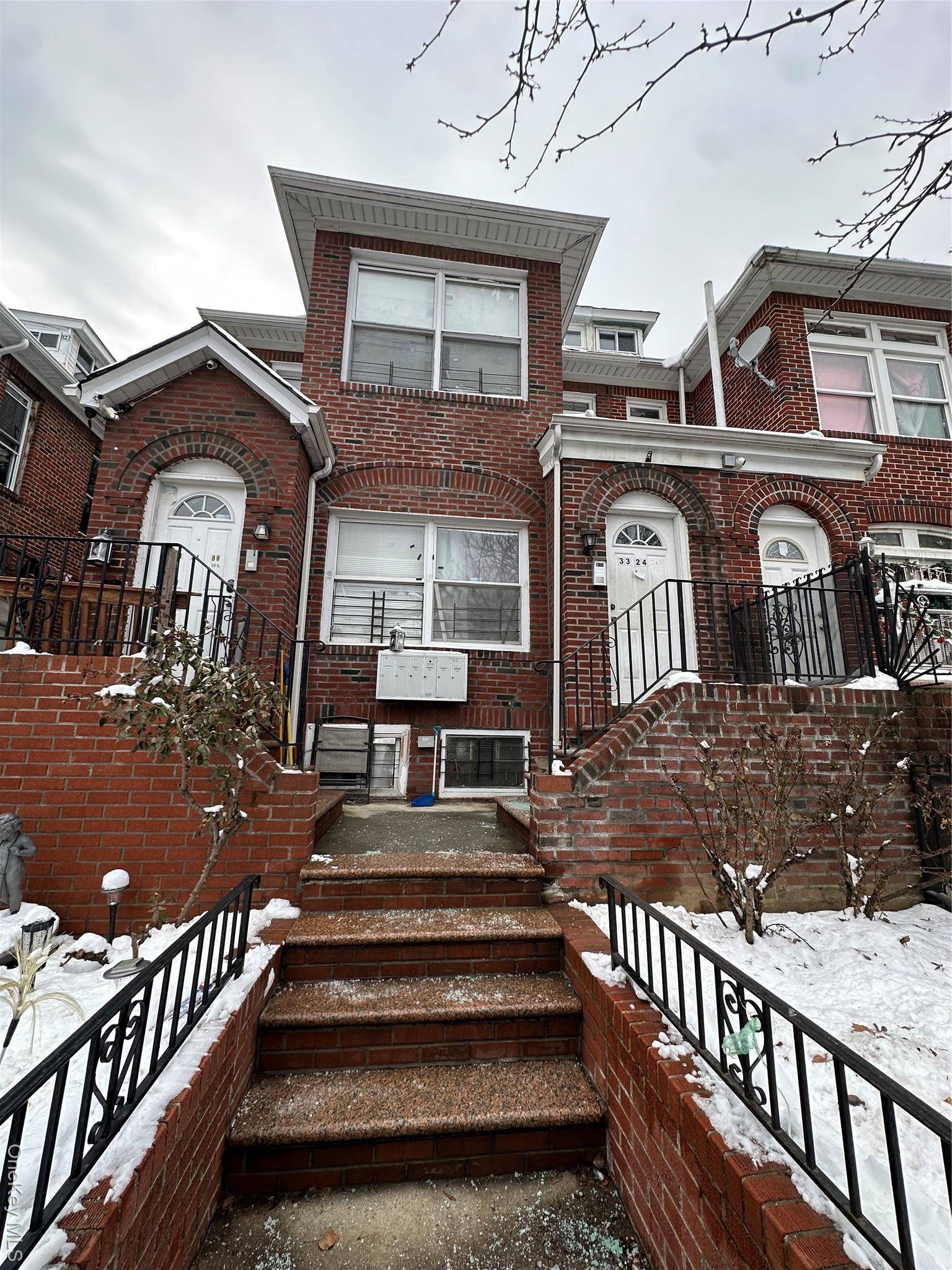 3324 89th ST, Jackson Heights, NY 11372
