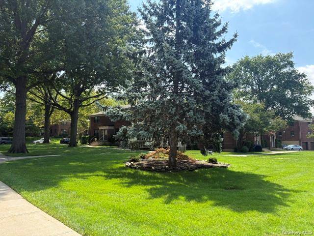 21947 74th AVE #A1, Oakland Gardens, NY 11364
