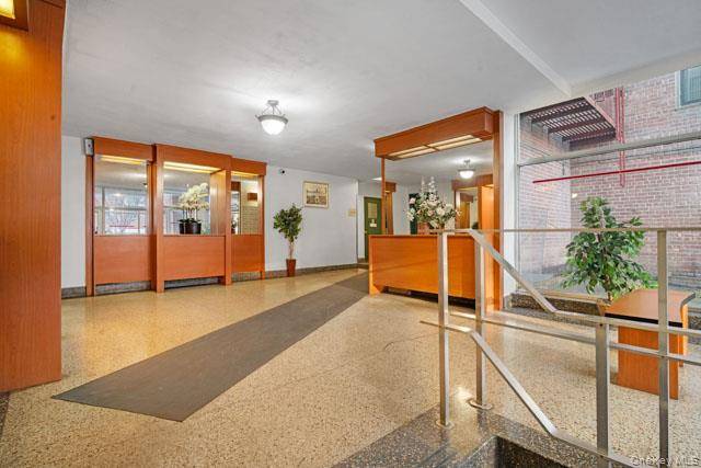 33-44 Junction Blvd #5V, Jackson Heights, NY 11372