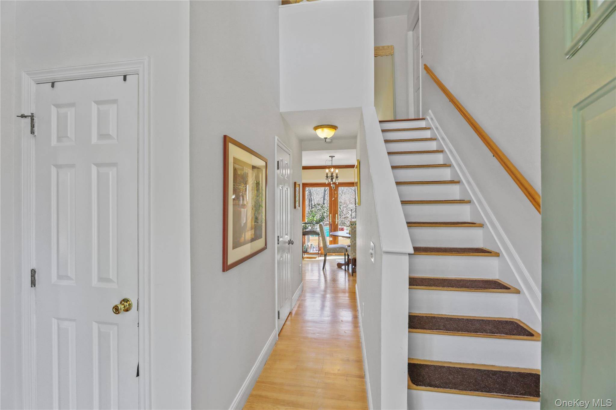 17 Jennifer PATH, Westhampton Beach, NY 11978