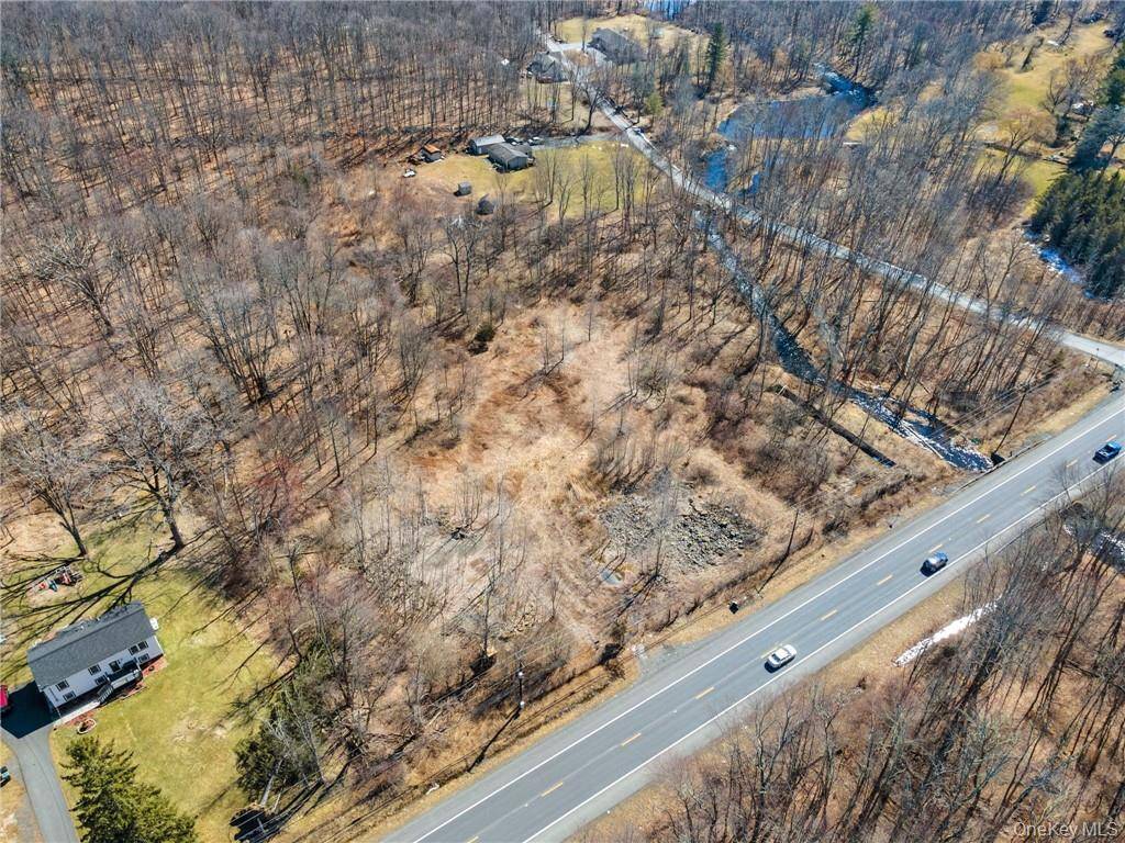 1136 Route 32, Plattekill, NY 12589