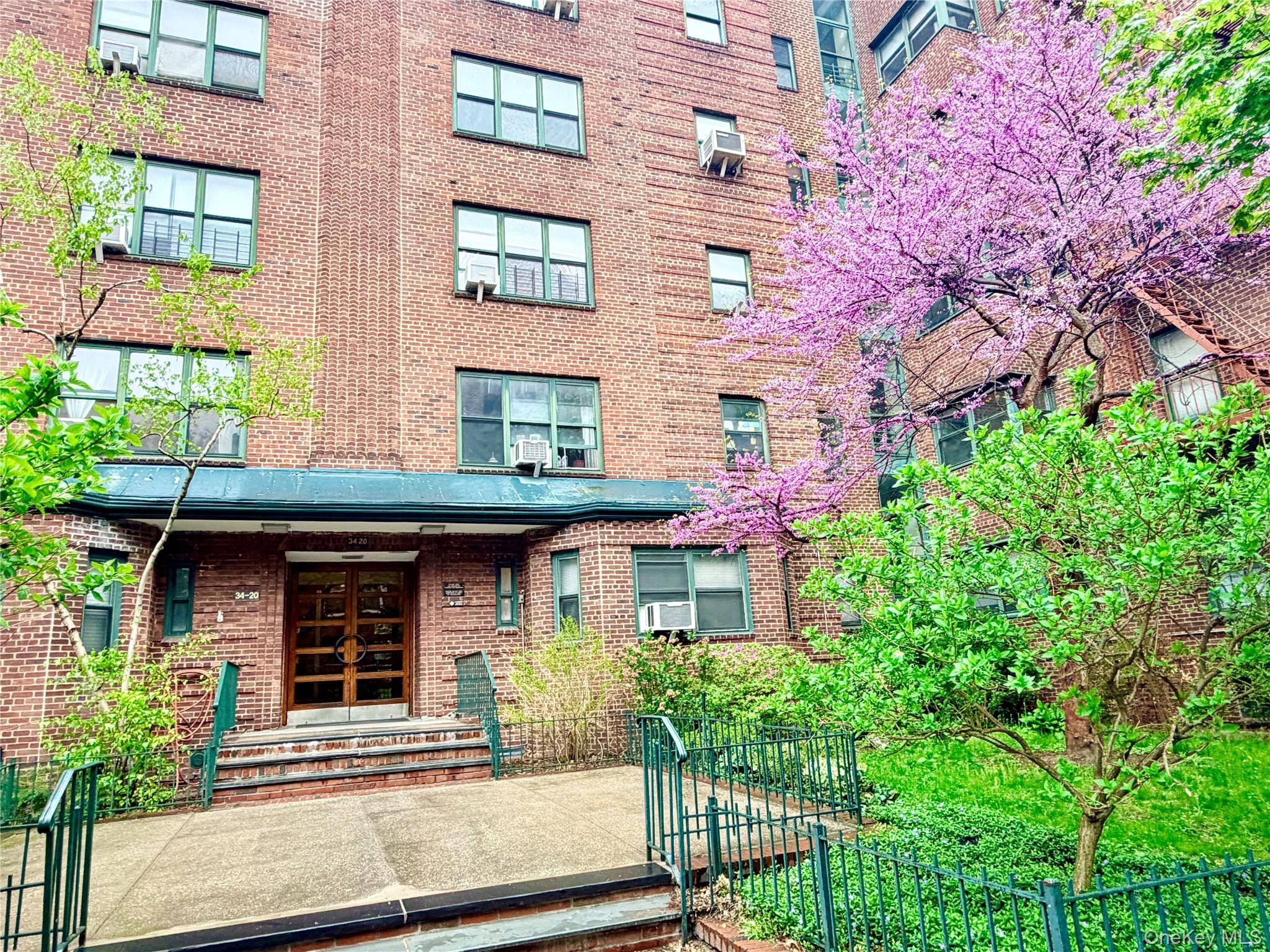 34-20 79th ST #2J/2I, Jackson Heights, NY 11372