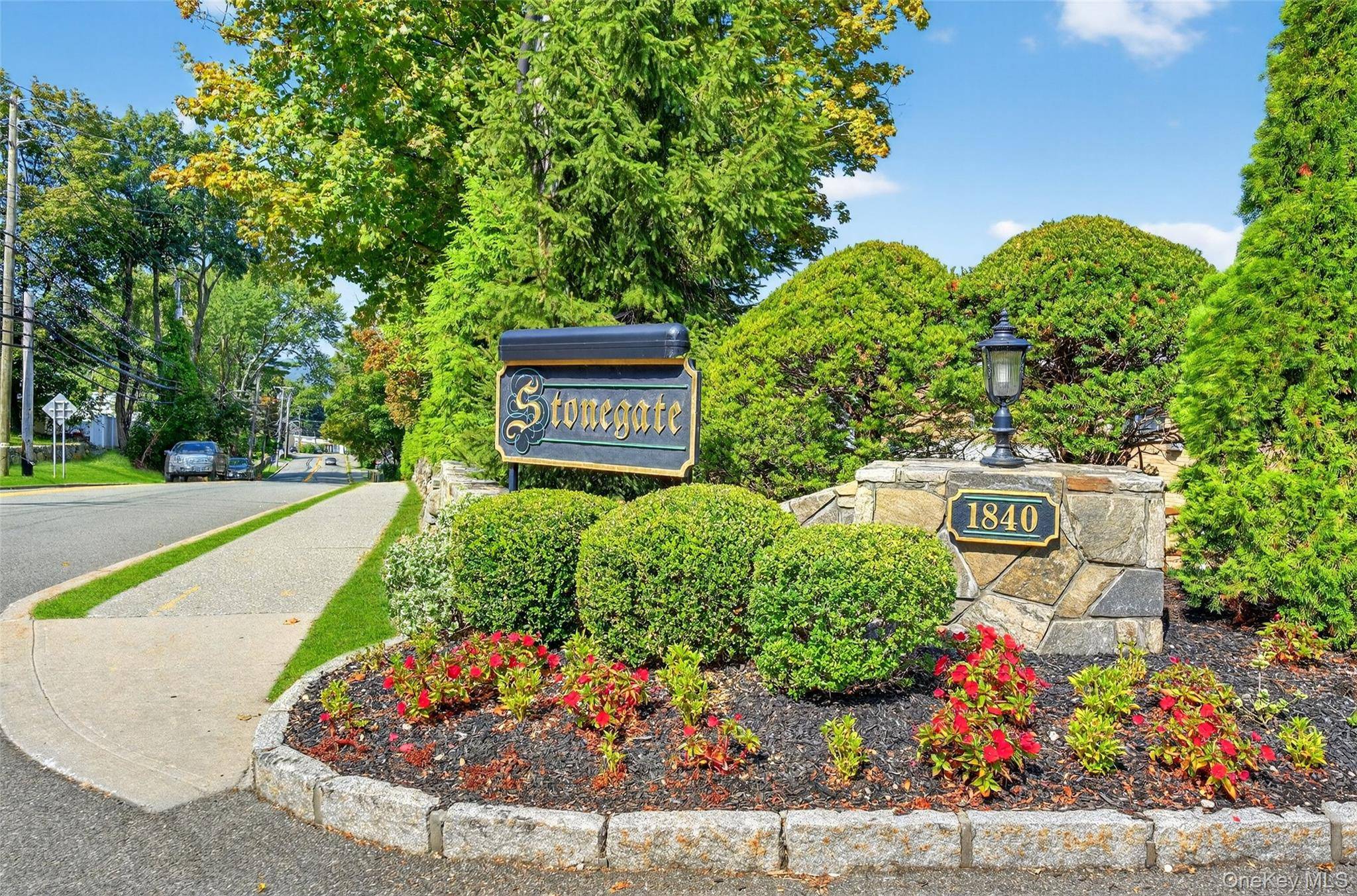 1840 Crompond RD #2A3, Peekskill, NY 10566