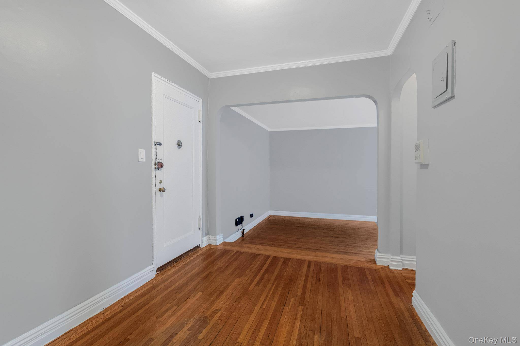 306 E Mosholu Pkwy #1F, Bronx, NY 10458