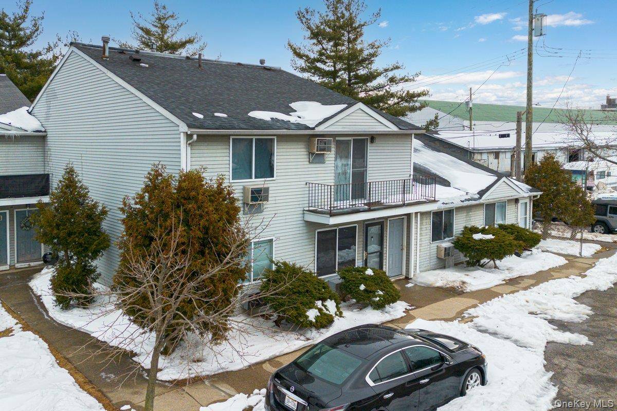 15 Davidson CT, Staten Island, NY 10303
