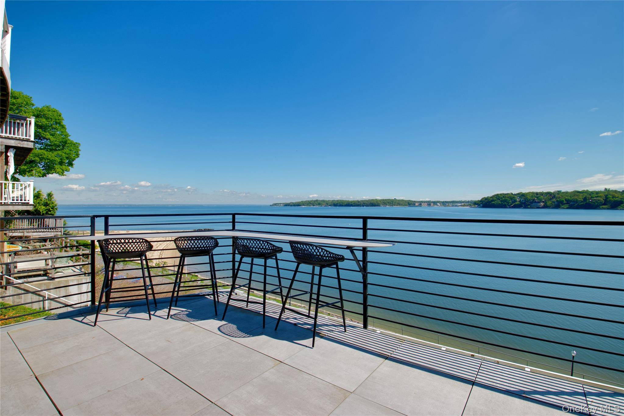 75-34 West Shore RD #34, Port Washington, NY 11050