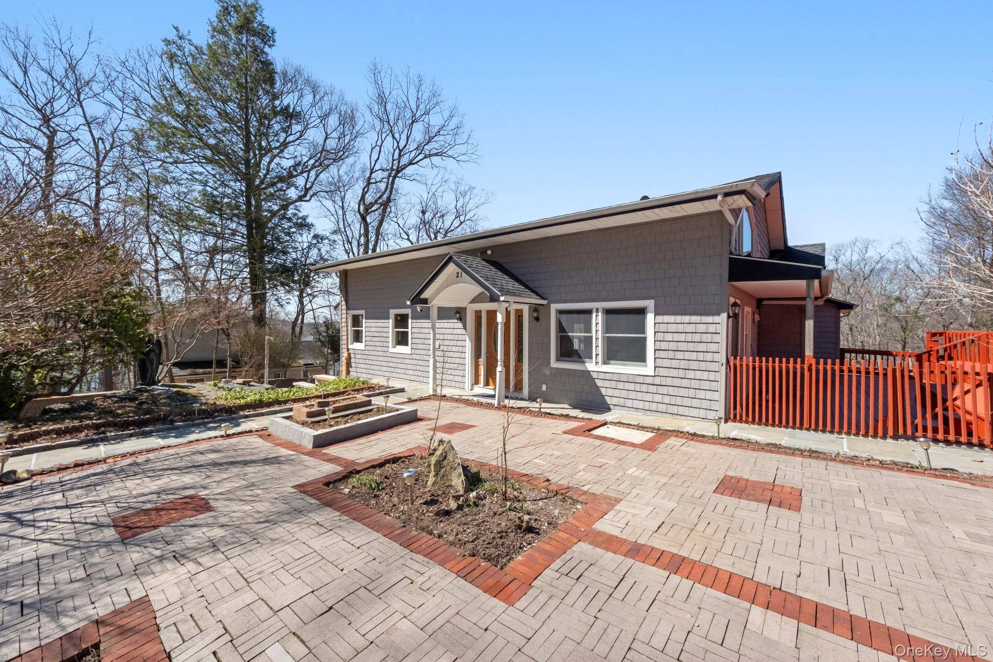 21 Jackson RD, Mahopac, NY 10541