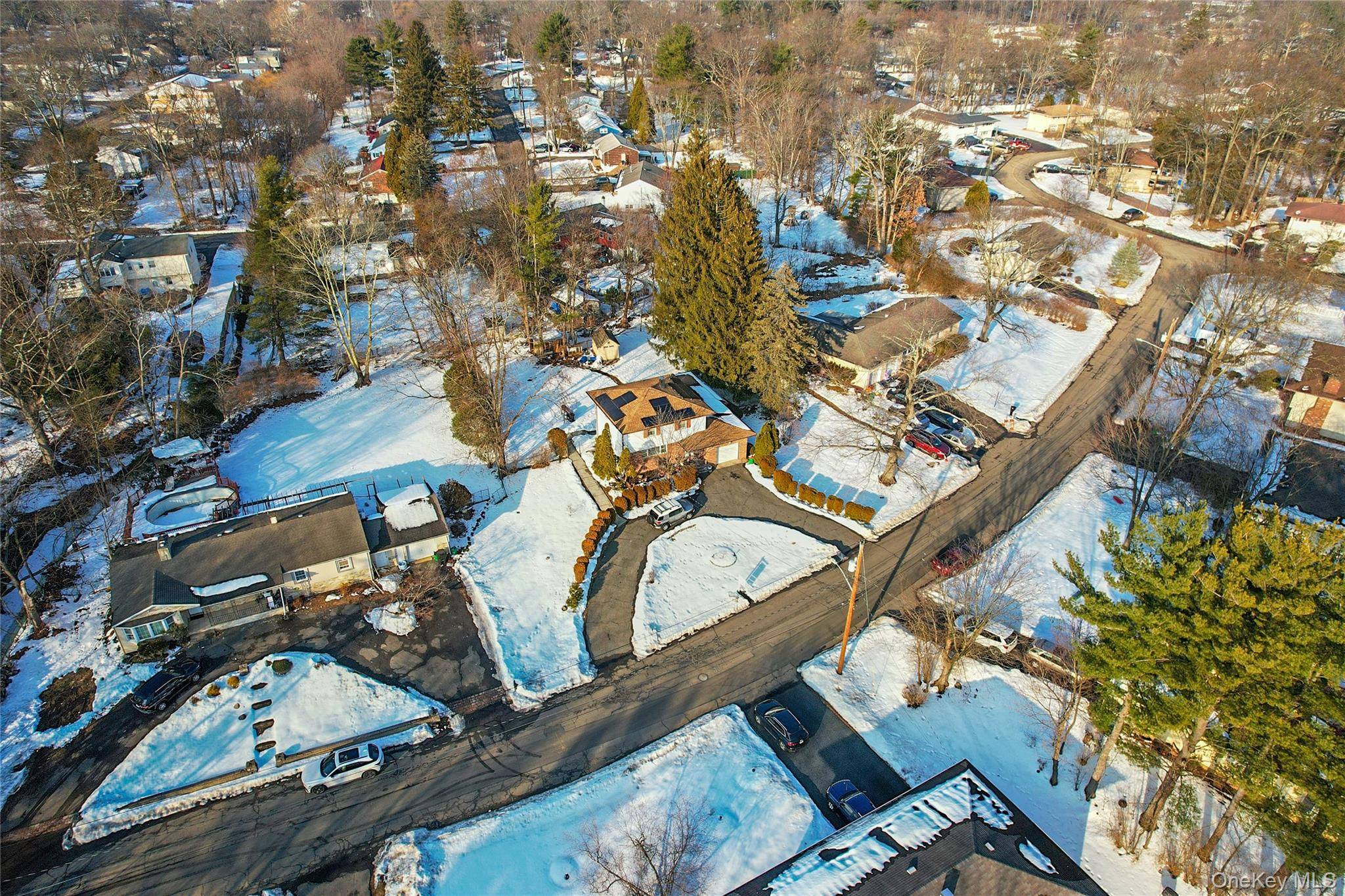6 Merrick LN, Spring Valley, NY 10977