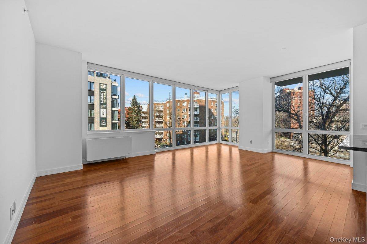 640 W 237th ST #3E, Bronx, NY 10463