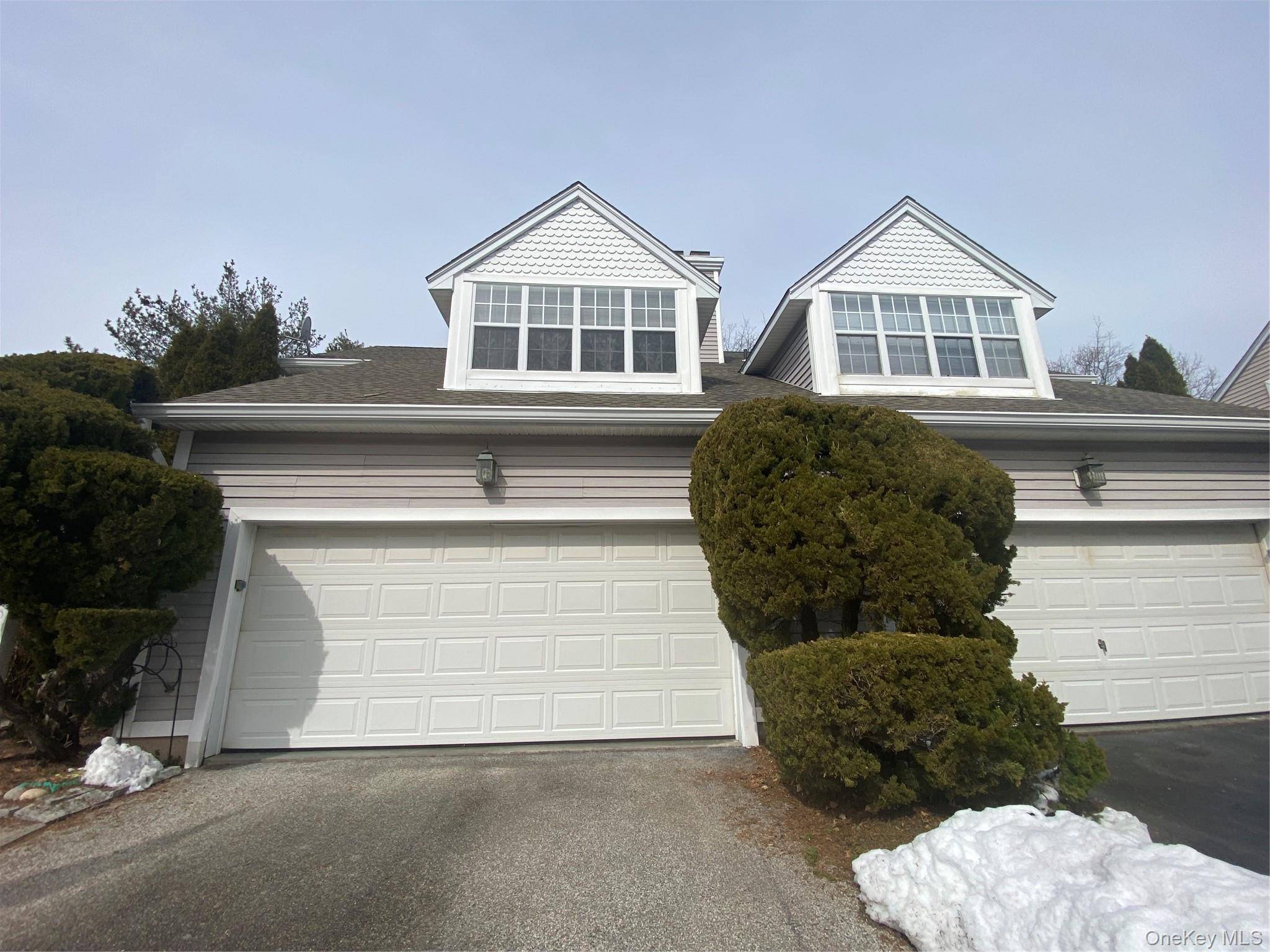 83 Roundtop RD, Yonkers, NY 10710