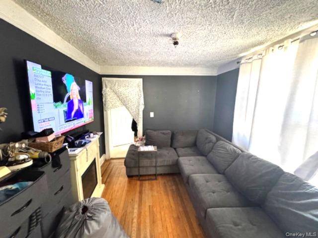 2236 121st ST, College Point, NY 11356