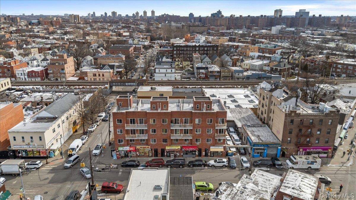 101-12 43rd AVE, Corona, NY 11368
