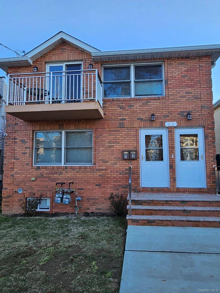 43-29 249th ST, Little Neck, NY 11363