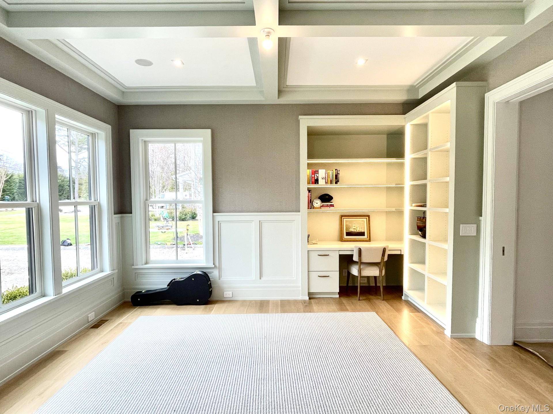 59 Shinnecock Hills RD, Southampton, NY 11968