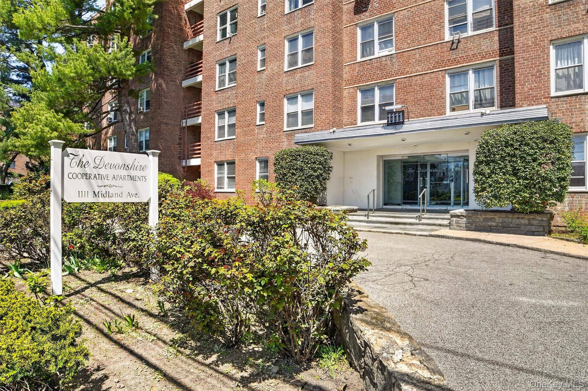 1111 Midland AVE #1B, Bronxville, NY 10708