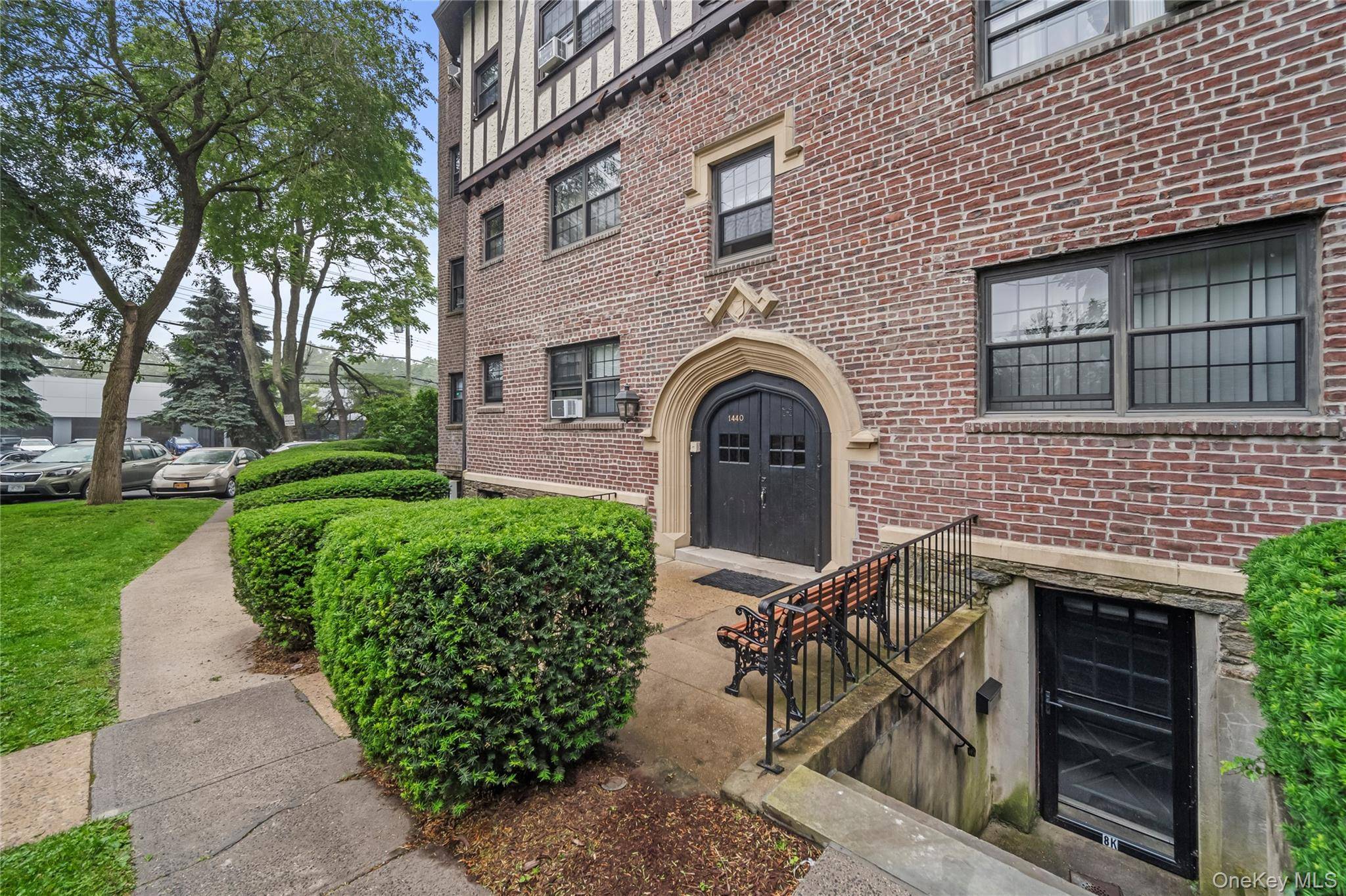 1440 Boston Post RD #8K, Larchmont, NY 10538
