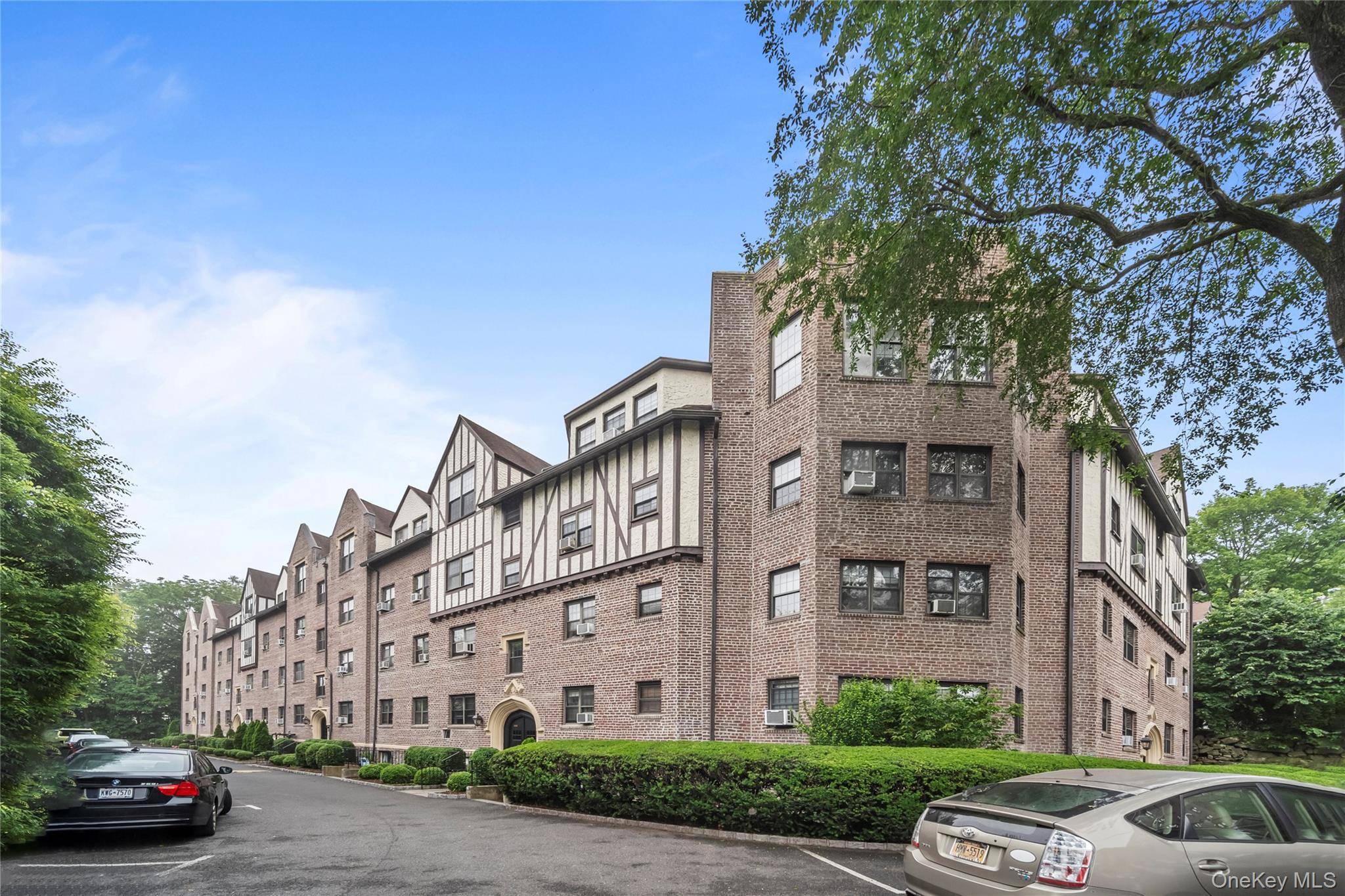 1440 Boston Post RD #8K, Larchmont, NY 10538