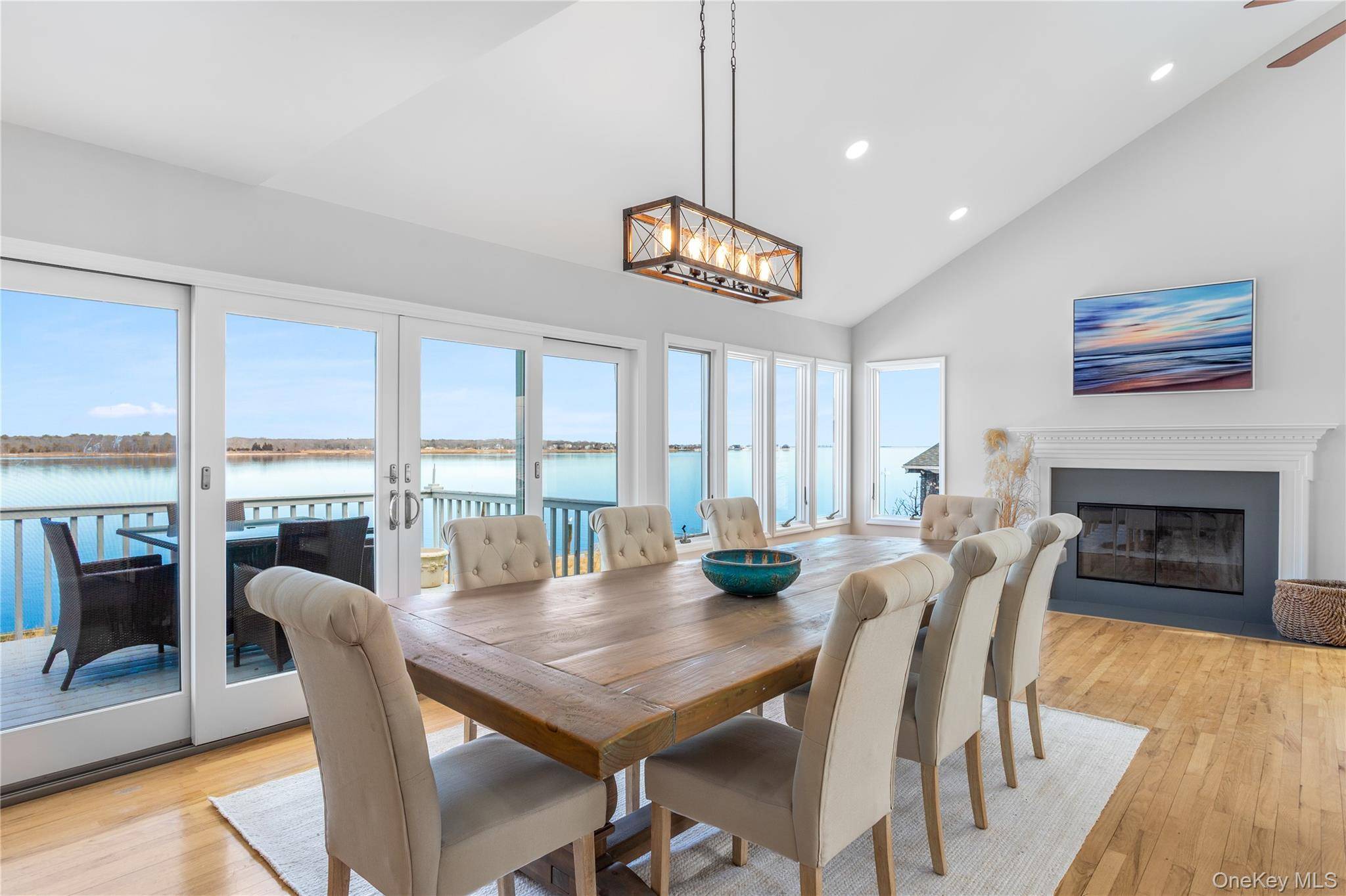 2 Bayside AVE, East Quogue, NY 11942
