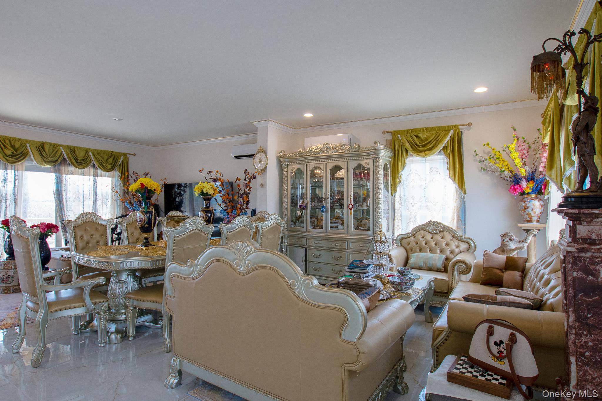 126 Trafalgar DR, Shirley, NY 11967