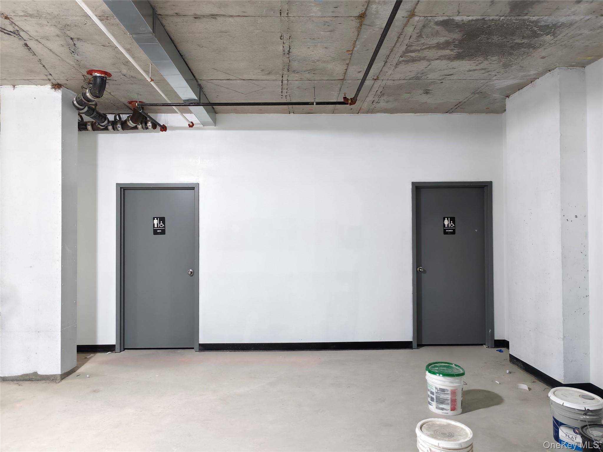 163-07 72nd AVE #1A&1B, Fresh Meadows, NY 11365