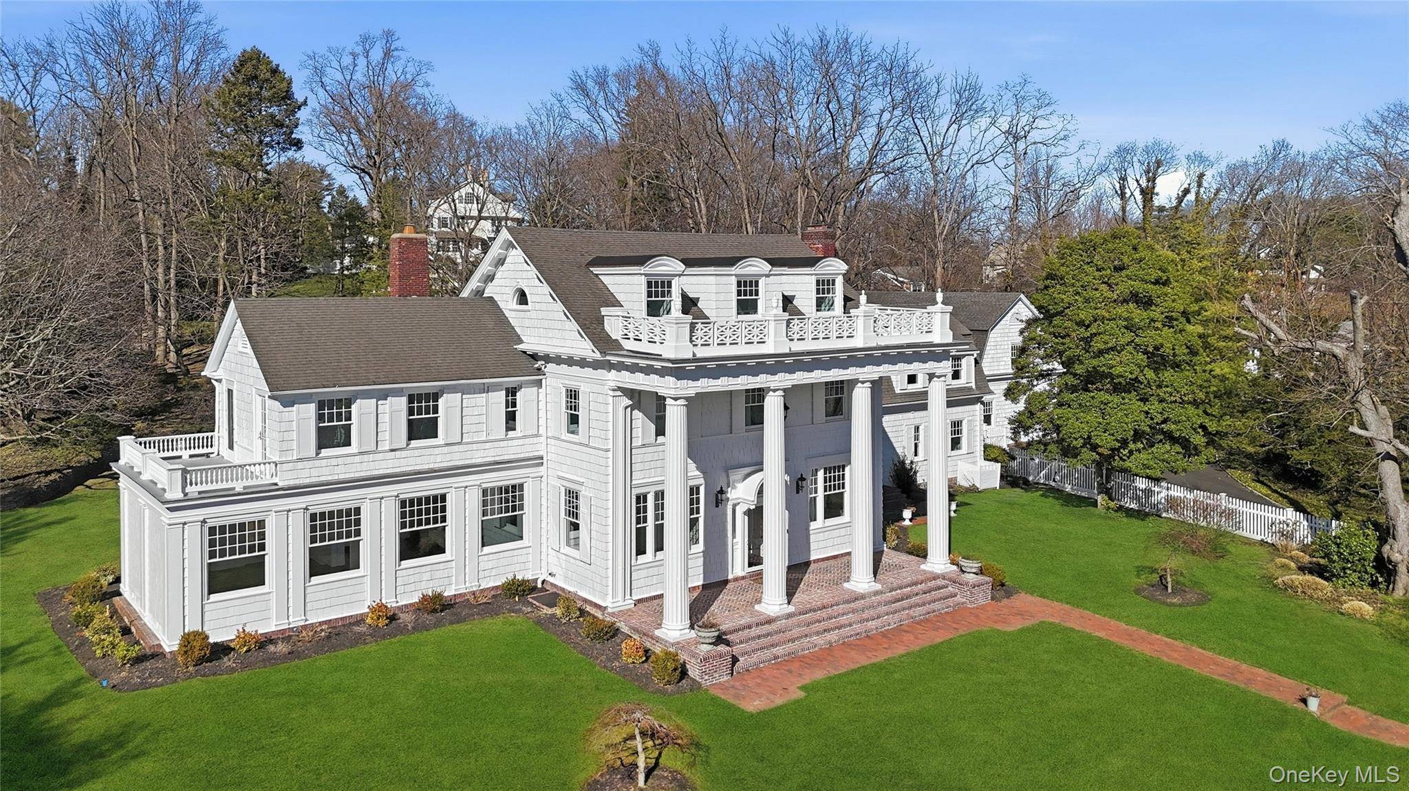 158 E Shore RD, Huntington Bay, NY 11743