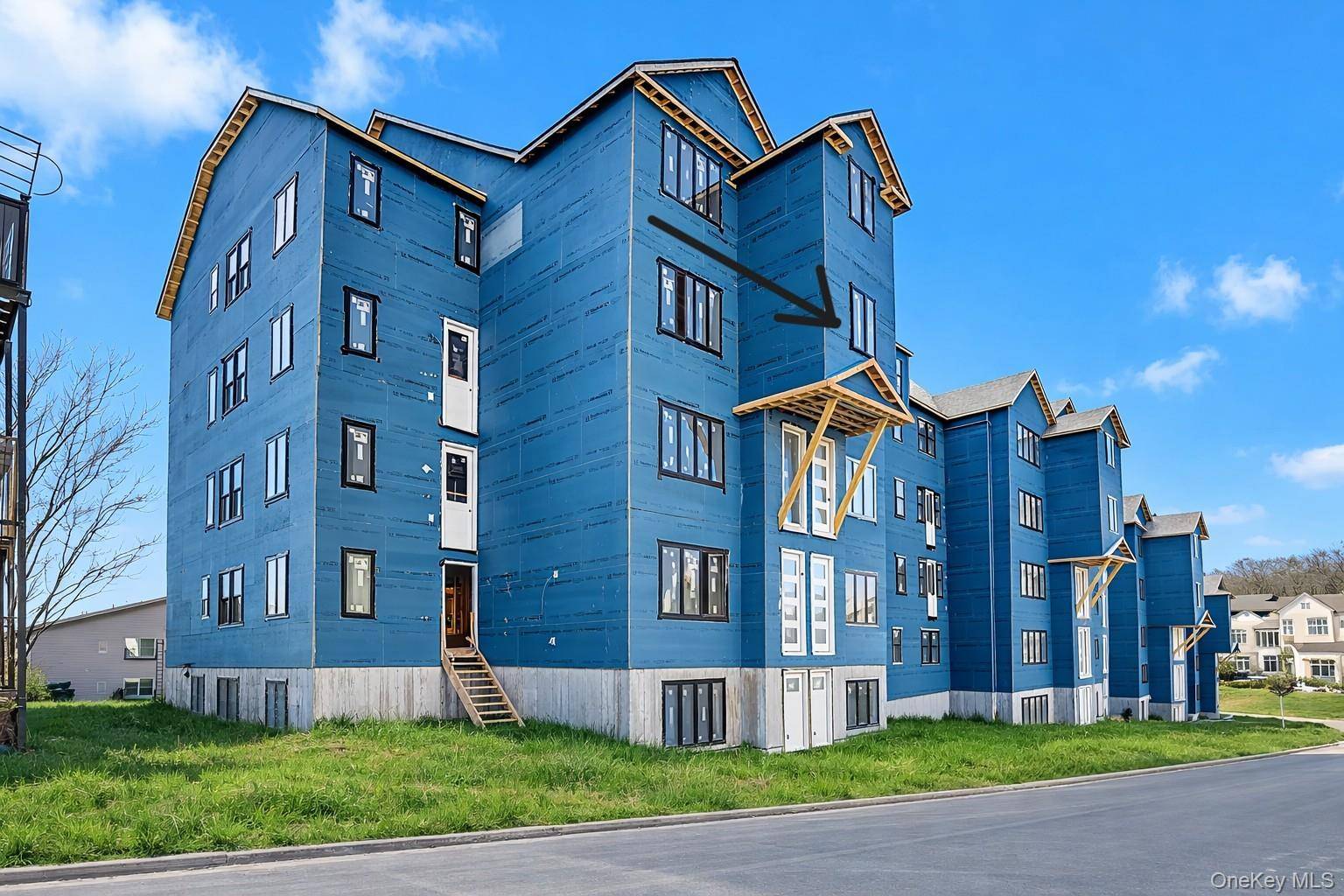 16 Chevron RD #302, Monroe, NY 10950
