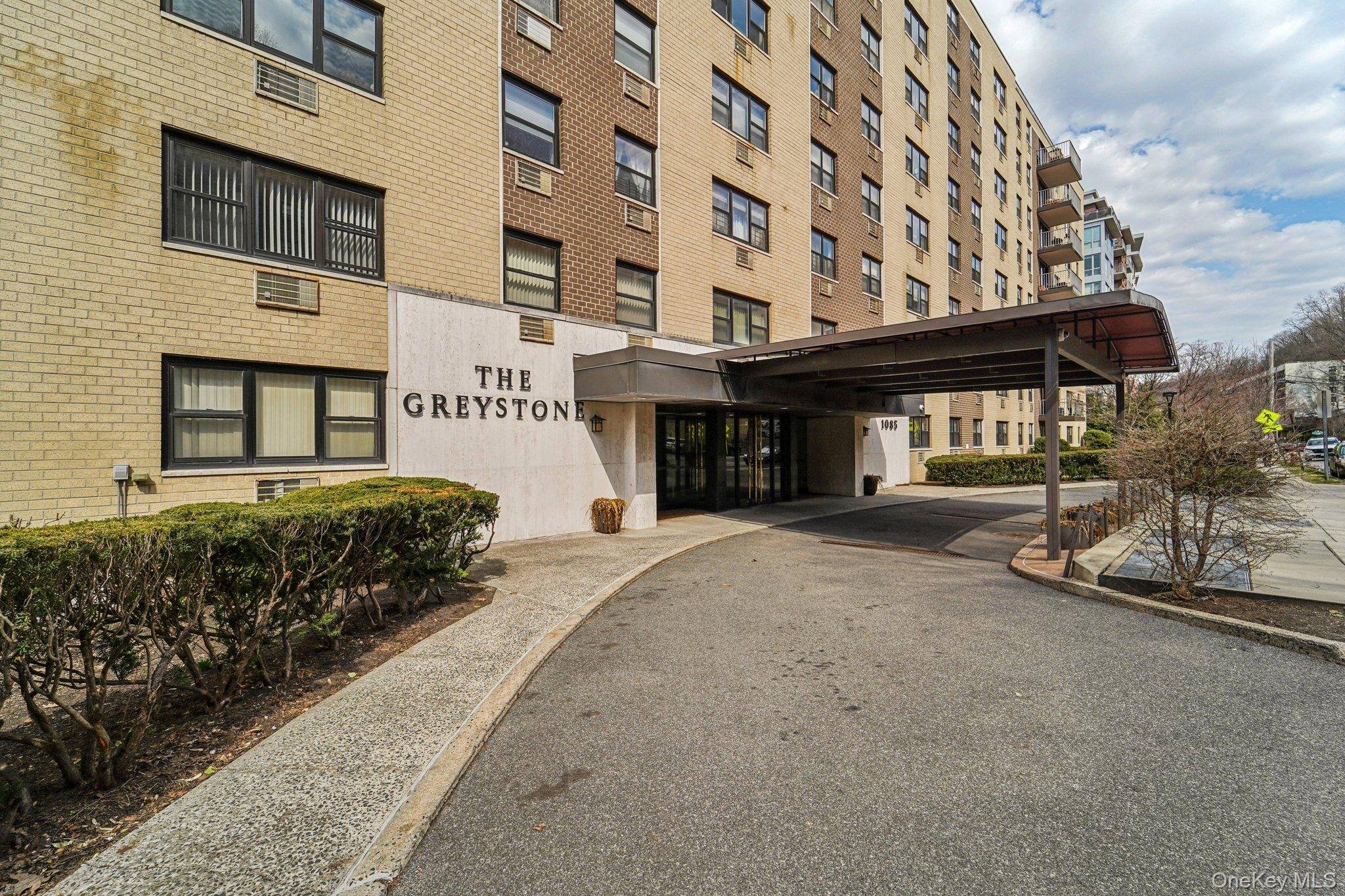 1085 Warburton AVE #316, Yonkers, NY 10701