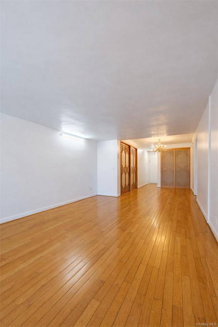 134-54 Maple AVE #2W, Flushing, NY 11355