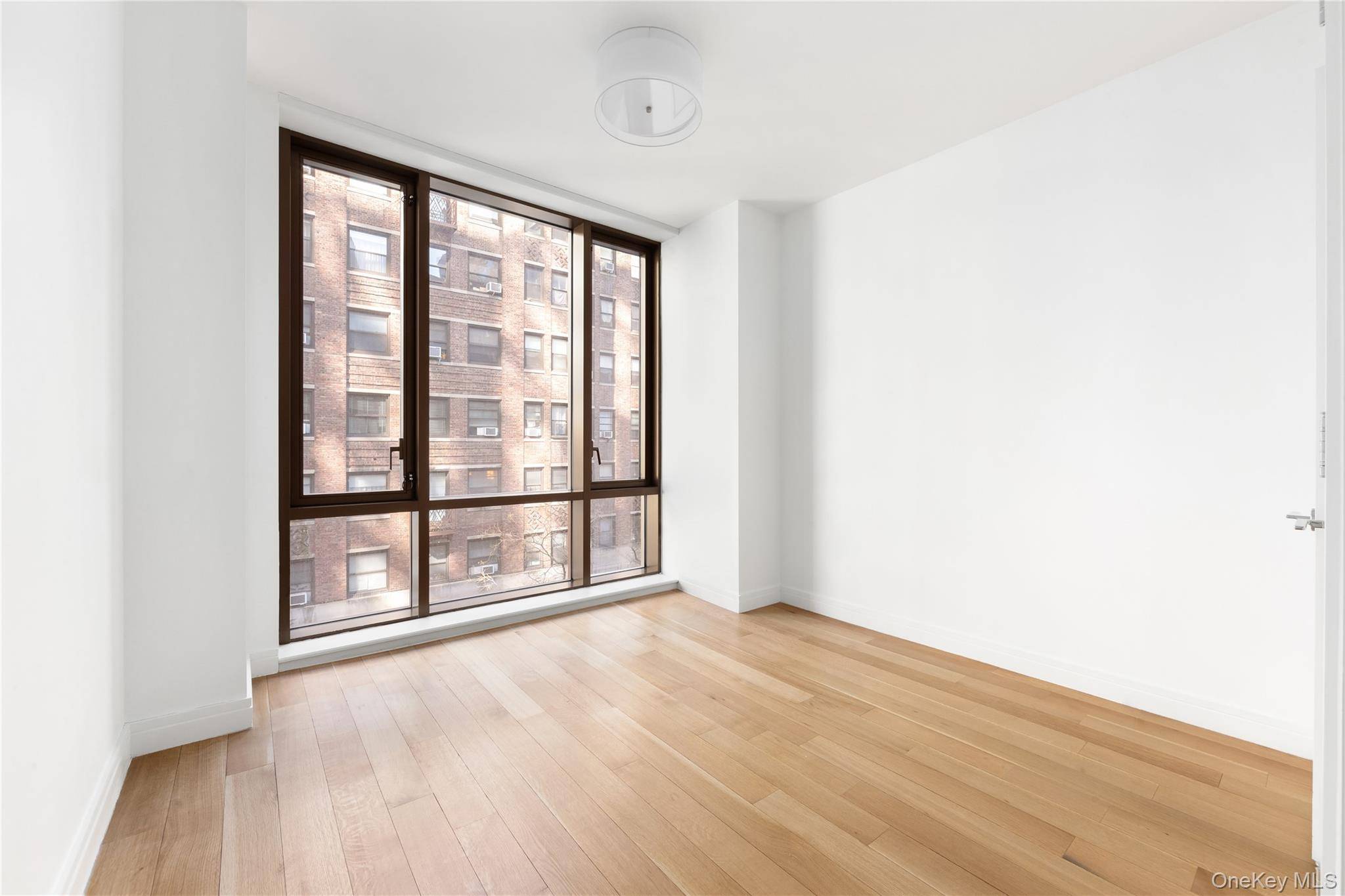 230 E 20th ST #Apt 52, New York (manhattan), NY 10003