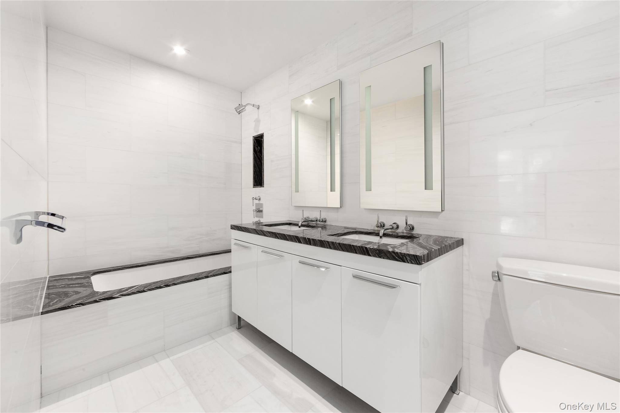 230 E 20th ST #Apt 52, New York (manhattan), NY 10003