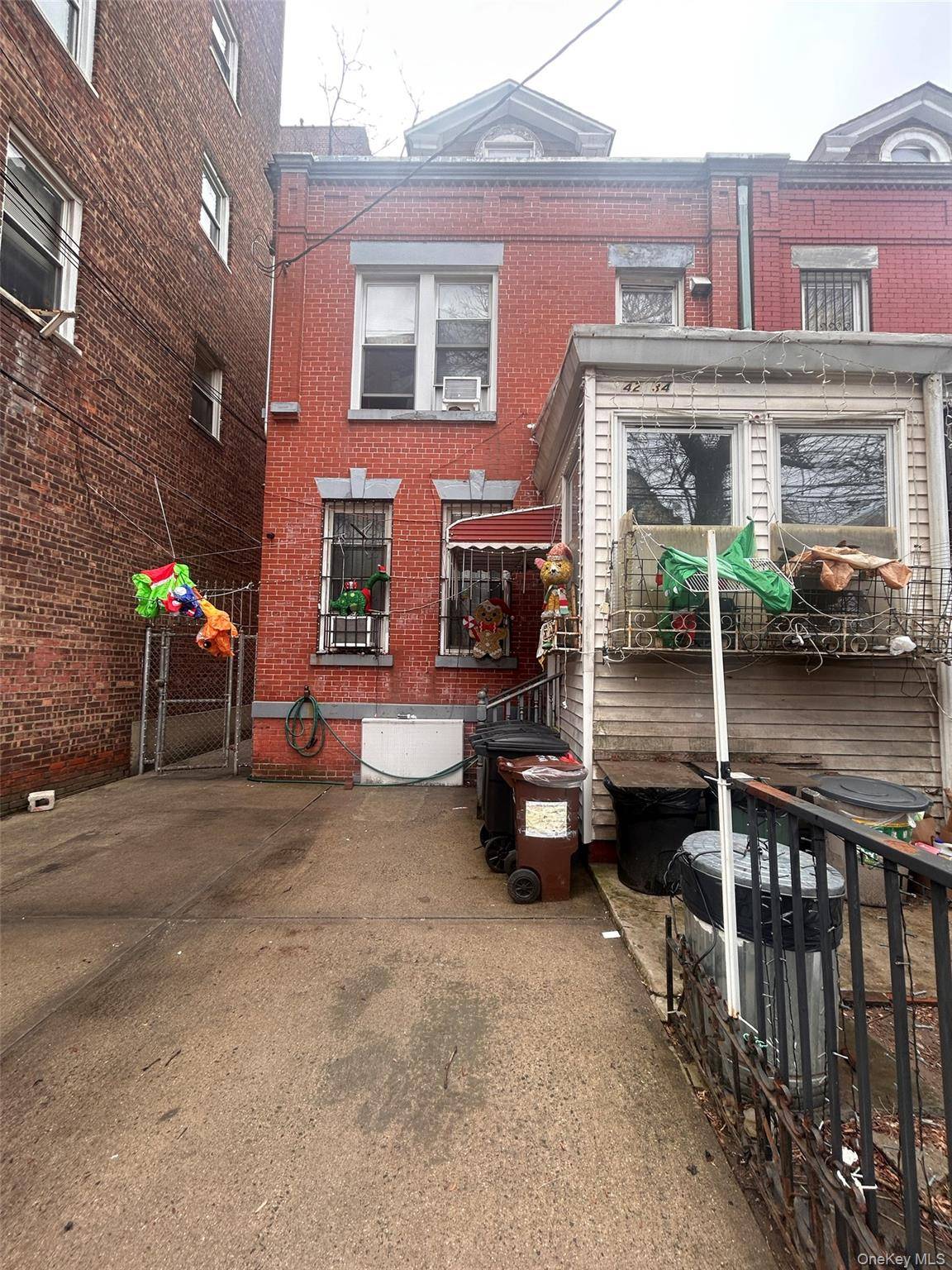 42-34 Ithaca ST, Elmhurst, NY 11373