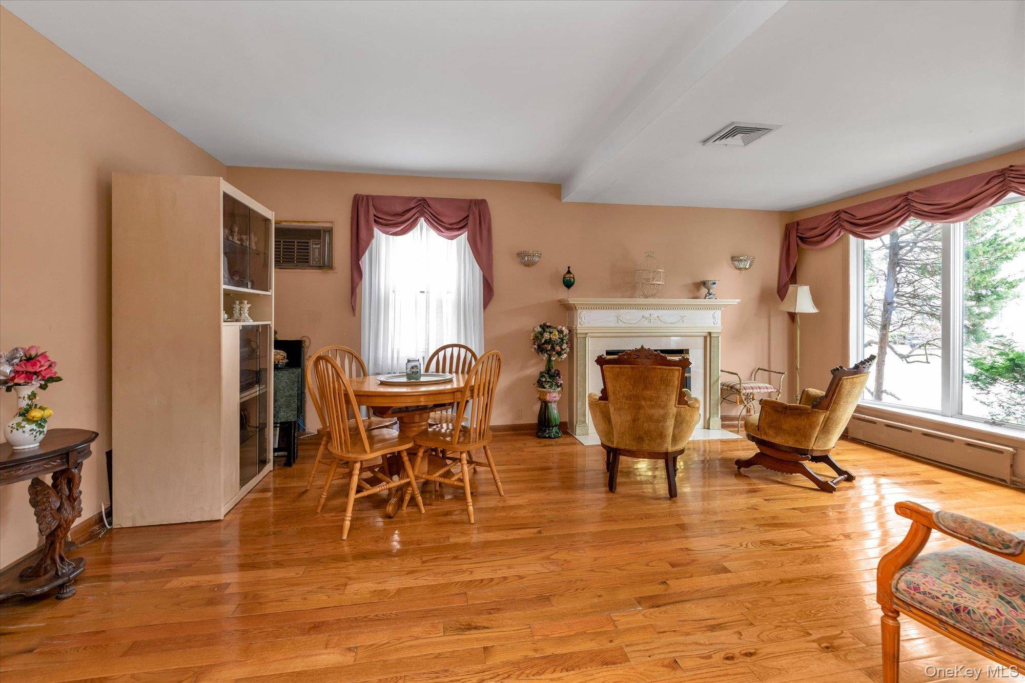 104 E. Melrose ST, Valley Stream, NY 11580