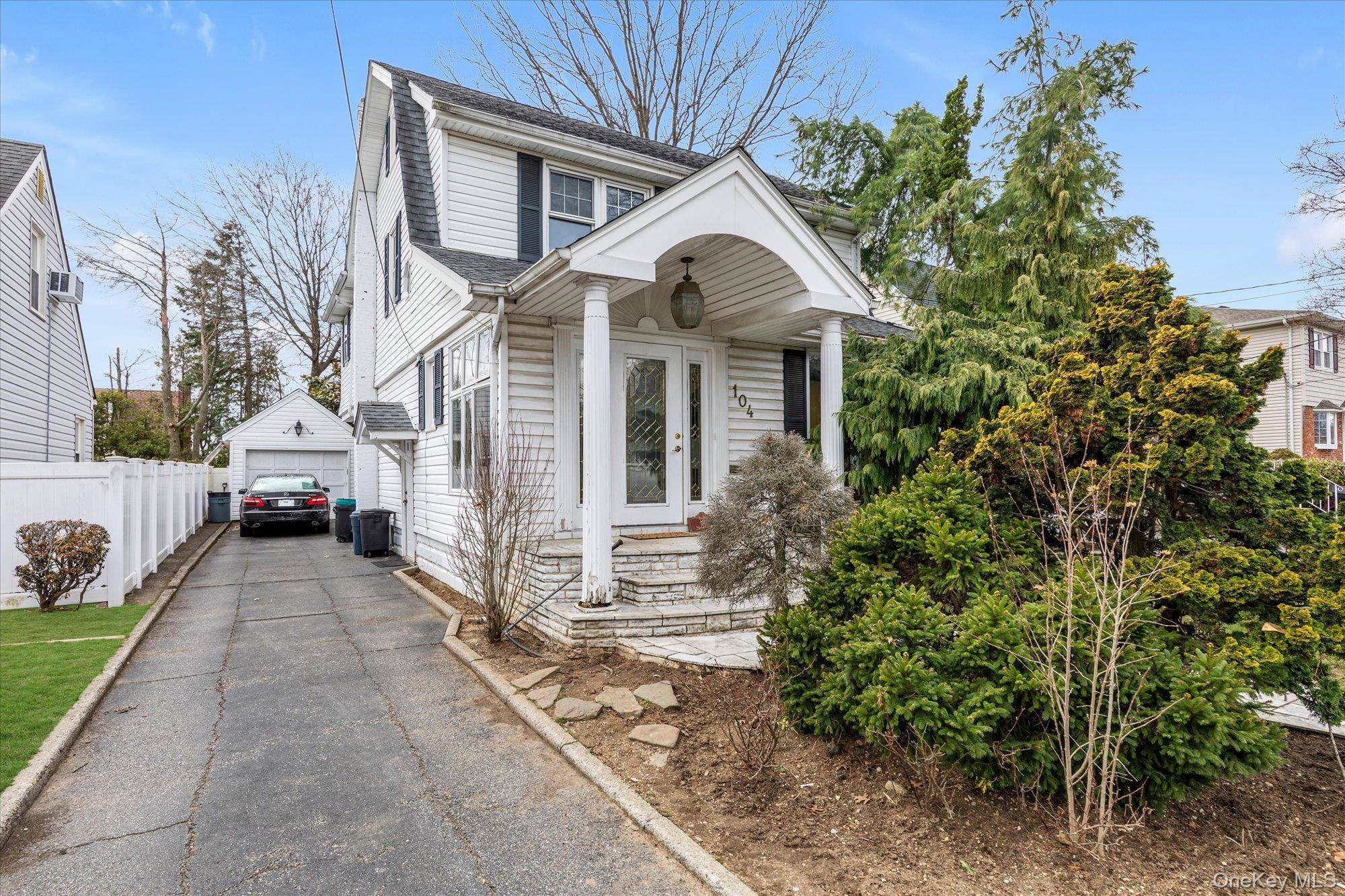 104 E. Melrose ST, Valley Stream, NY 11580