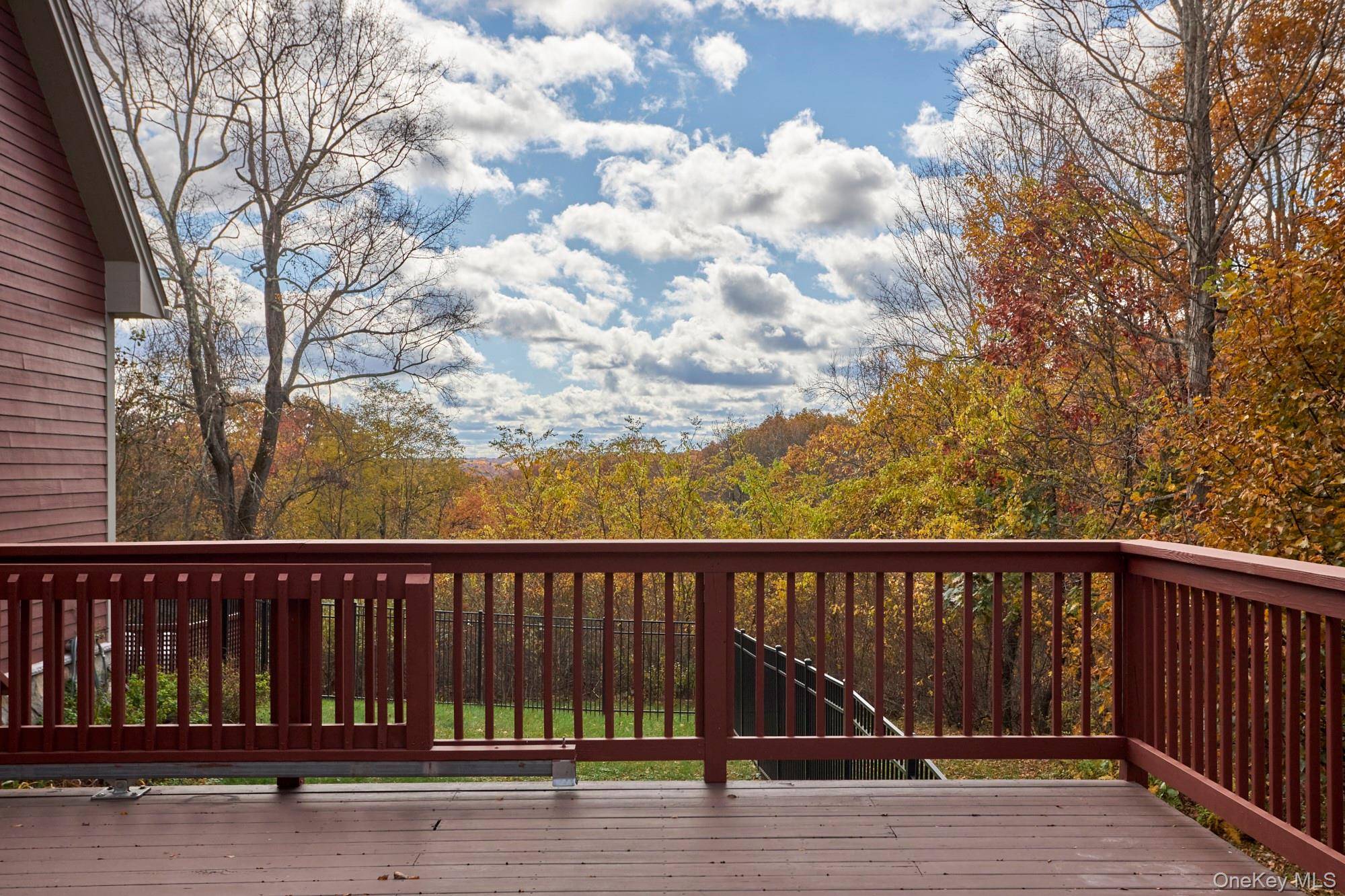 203 Silver Lake RD, Rhinebeck, NY 12572