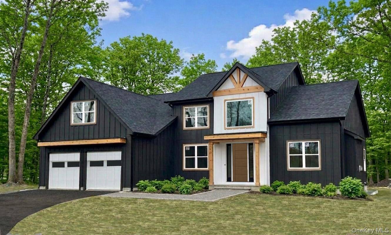 43 Maple Hill DR, Millbrook, NY 12545