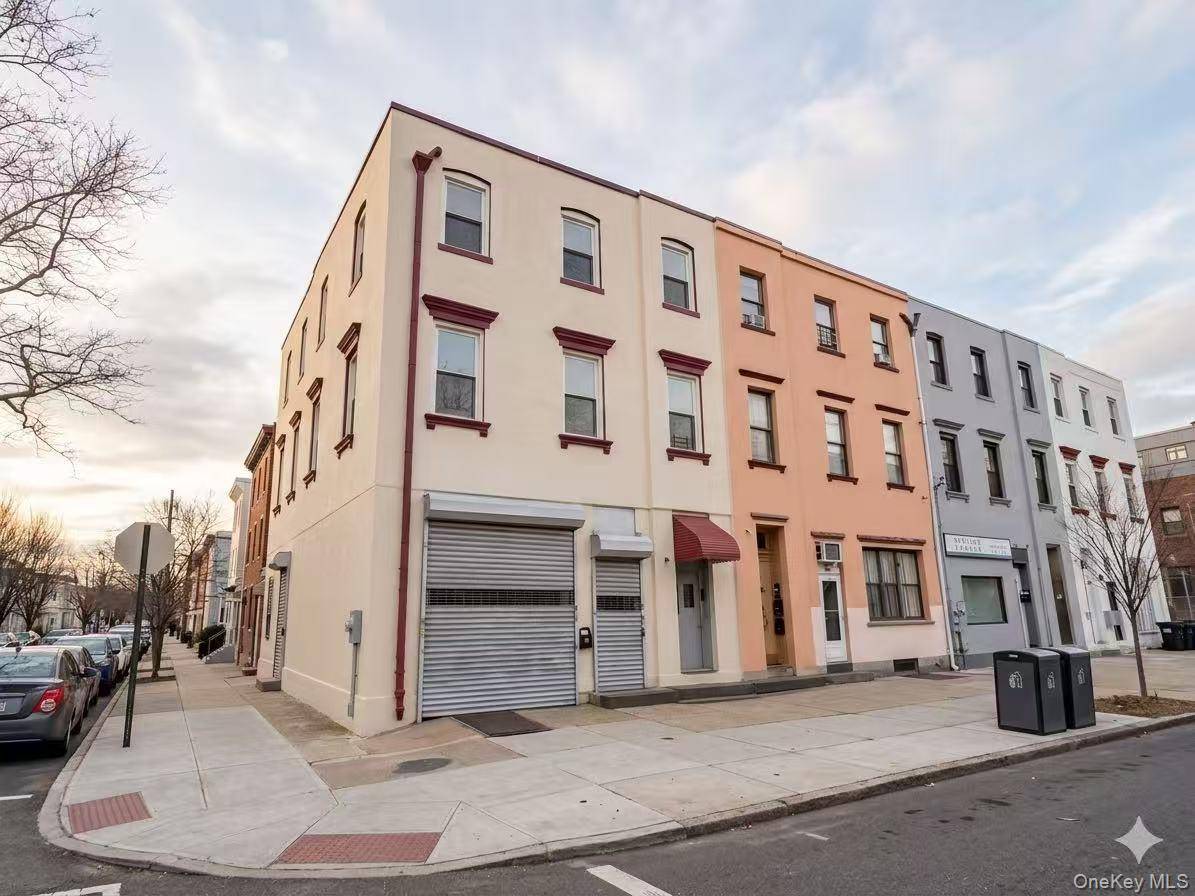 126-01 18TH AVE, College Point, NY 11356