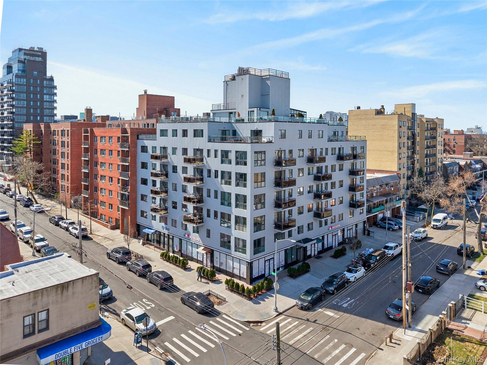 14538 34th AVE #2E, Flushing, NY 11354